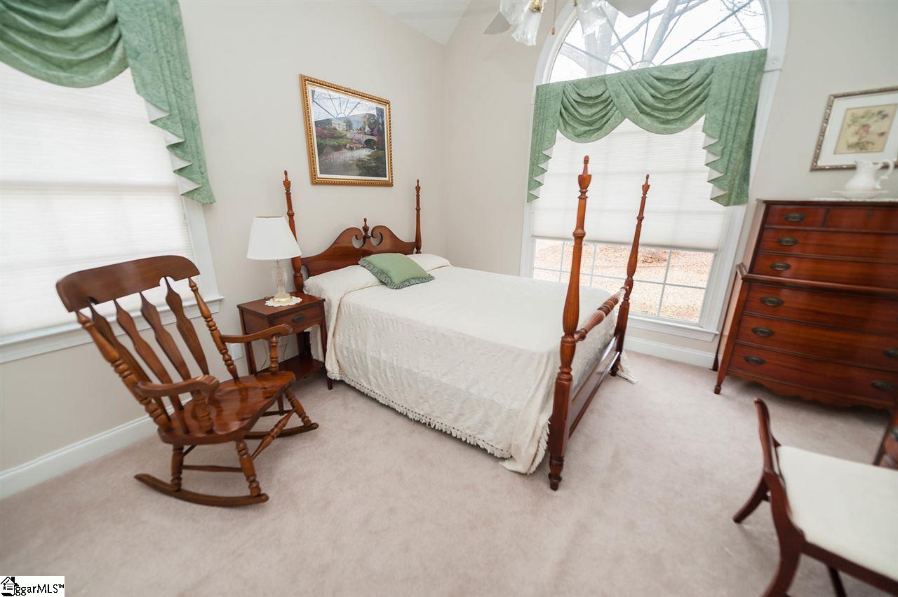 211 Farm Lake Road Boiling Springs, SC 29316 - Photo 27 of 36 Gallery Image 27