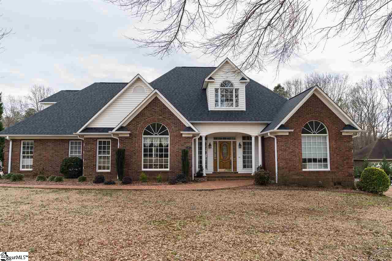 211 Farm Lake Road Boiling Springs, SC 29316 - Photo 32 of 36 Gallery Image 32