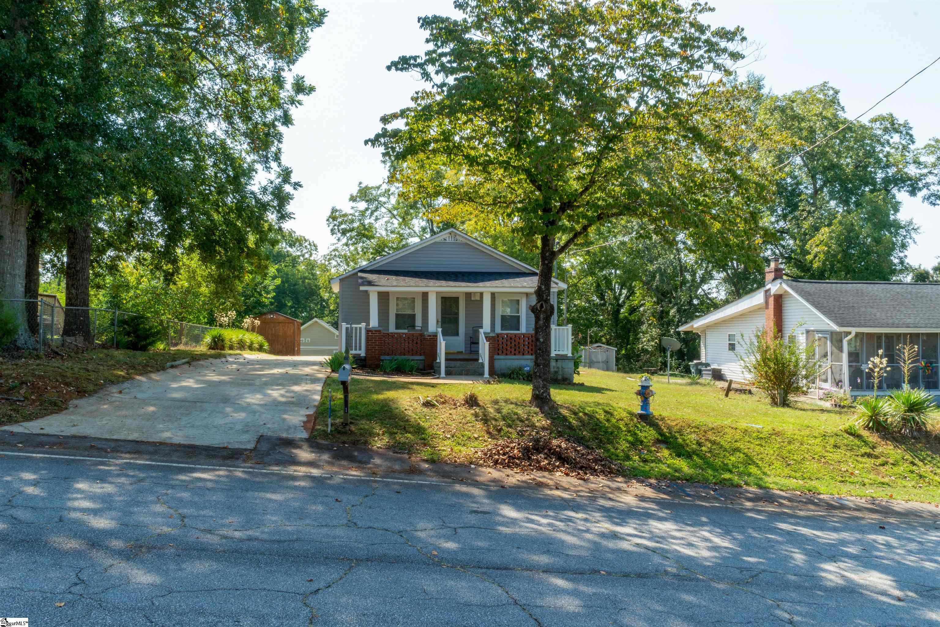 301 Lee Street Pickens, SC 29671 - Photo 17 of 30