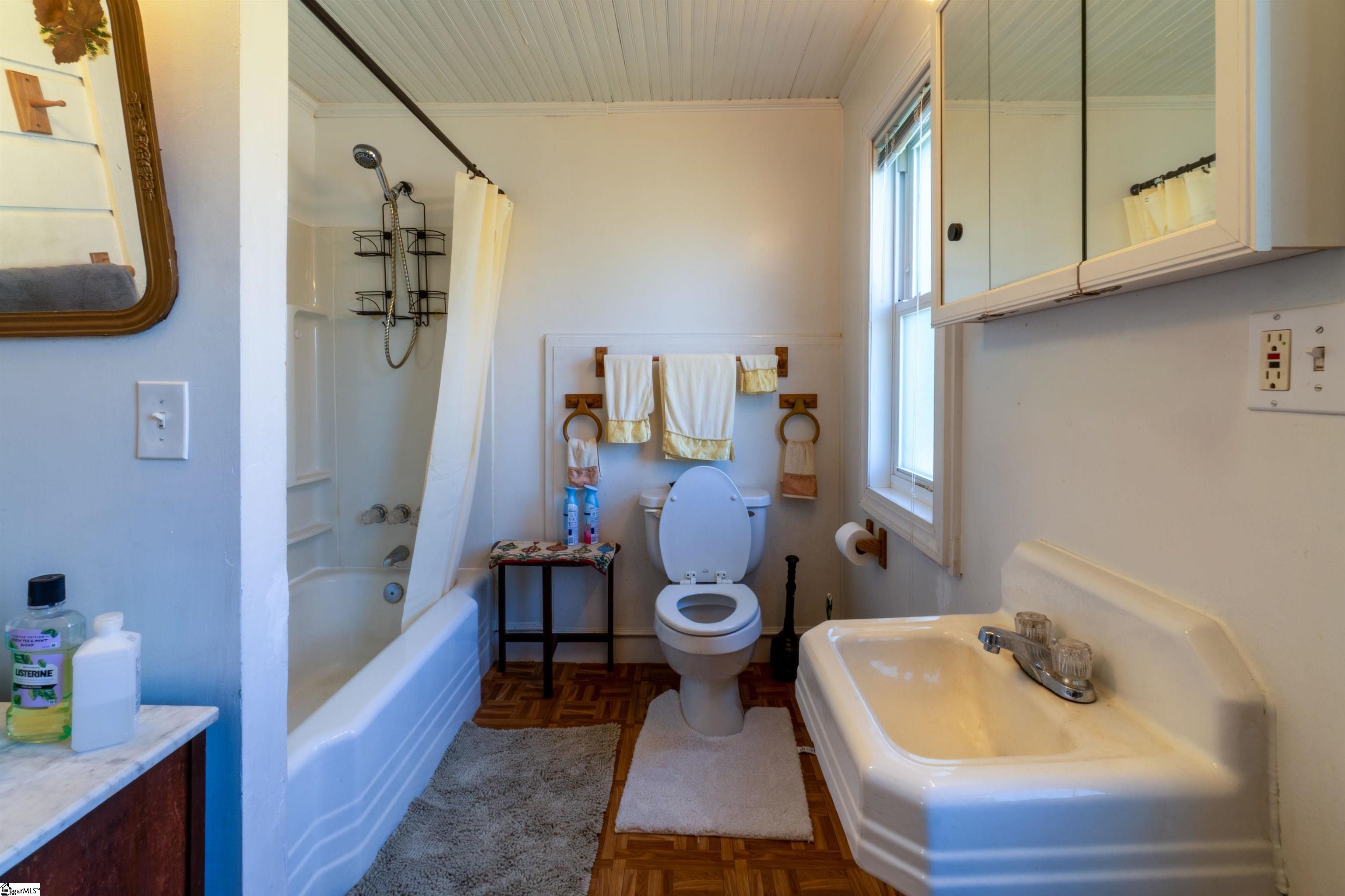 301 Lee Street Pickens, SC 29671 - Photo 7 of 30