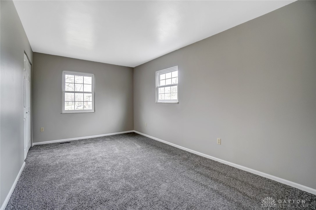 5200 Honeyleaf Way Riverside, OH 45424 - Photo 48 of 59