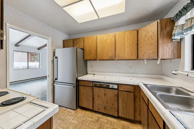 $625,000 | 1444 Pebble Beach Road, South Lake Tahoe, CA 96150