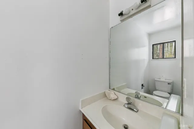 $625,000 | 1444 Pebble Beach Road, South Lake Tahoe, CA 96150