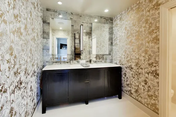 $1,895,000 | 91 Abbotsford Road, Winnetka, IL 60093