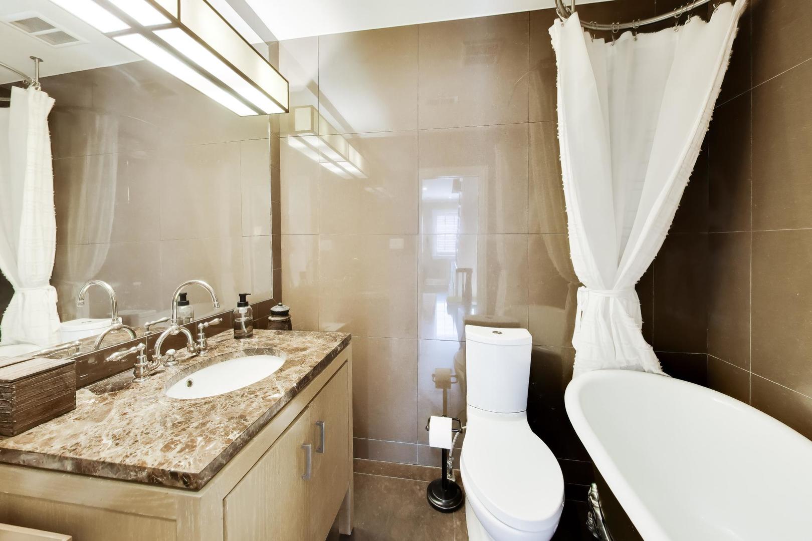 91 Abbotsford Road Winnetka, IL 60093 - Photo 23 of 34