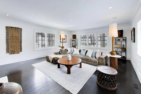 $1,895,000 | 91 Abbotsford Road, Winnetka, IL 60093
