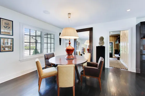 $1,895,000 | 91 Abbotsford Road, Winnetka, IL 60093