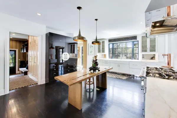 $1,895,000 | 91 Abbotsford Road, Winnetka, IL 60093