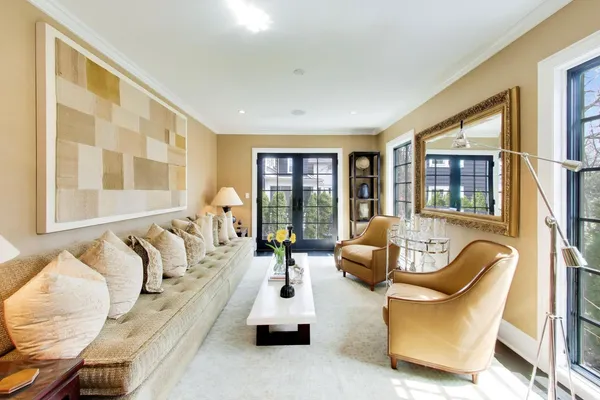 $1,895,000 | 91 Abbotsford Road, Winnetka, IL 60093