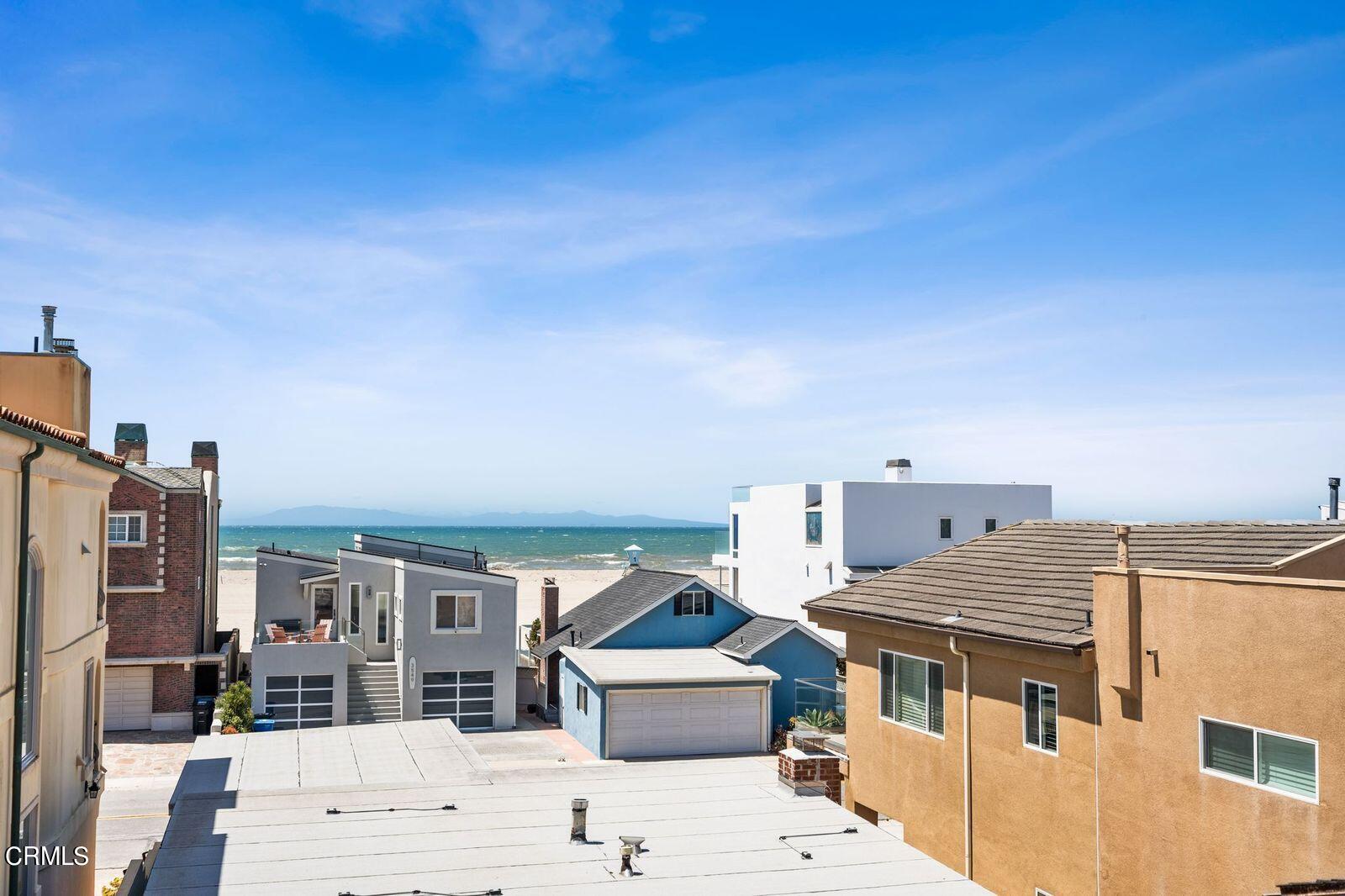 3551-3553 Sunset Lane Oxnard, CA 93035 - Photo 3 of 37 a view of a city from a terrace