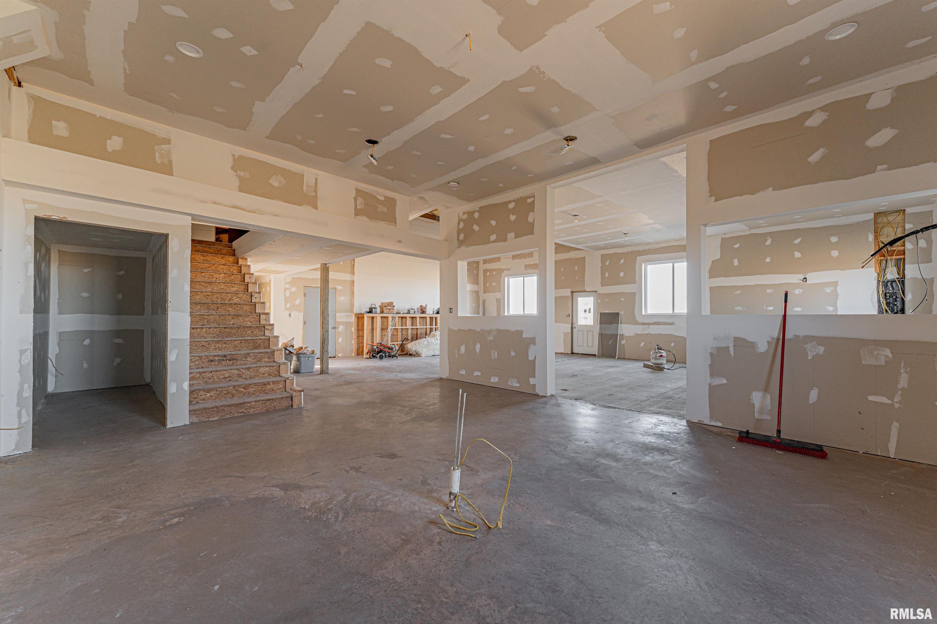 1247 480th Street Mount Pulaski, IL 62548 - Photo 12 of 33