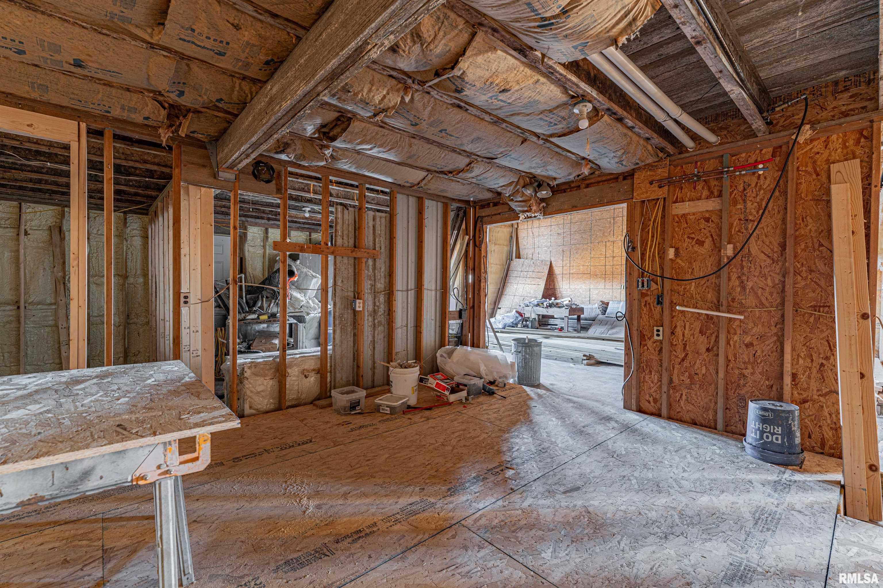 1247 480th Street Mount Pulaski, IL 62548 - Photo 20 of 33