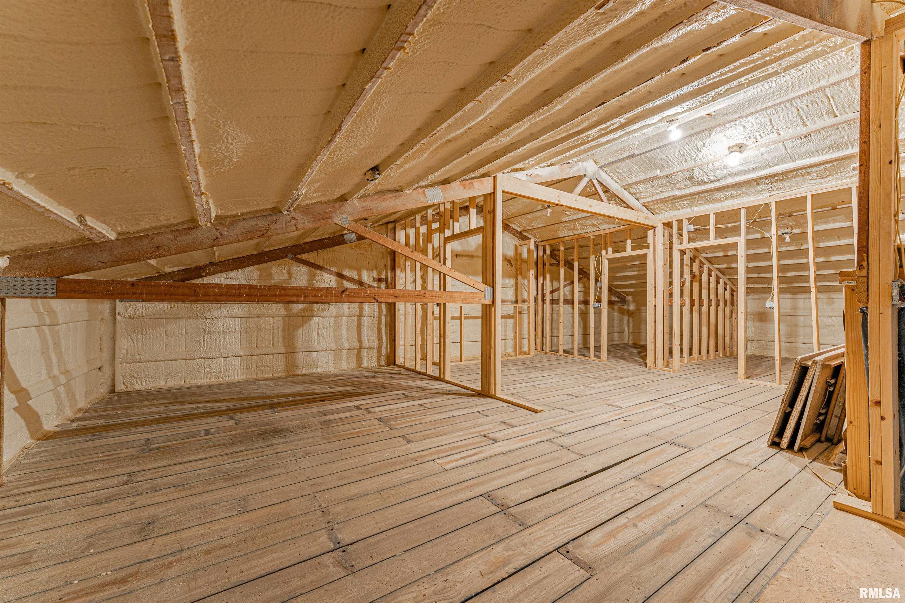 1247 480th Street Mount Pulaski, IL 62548 - Photo 27 of 33