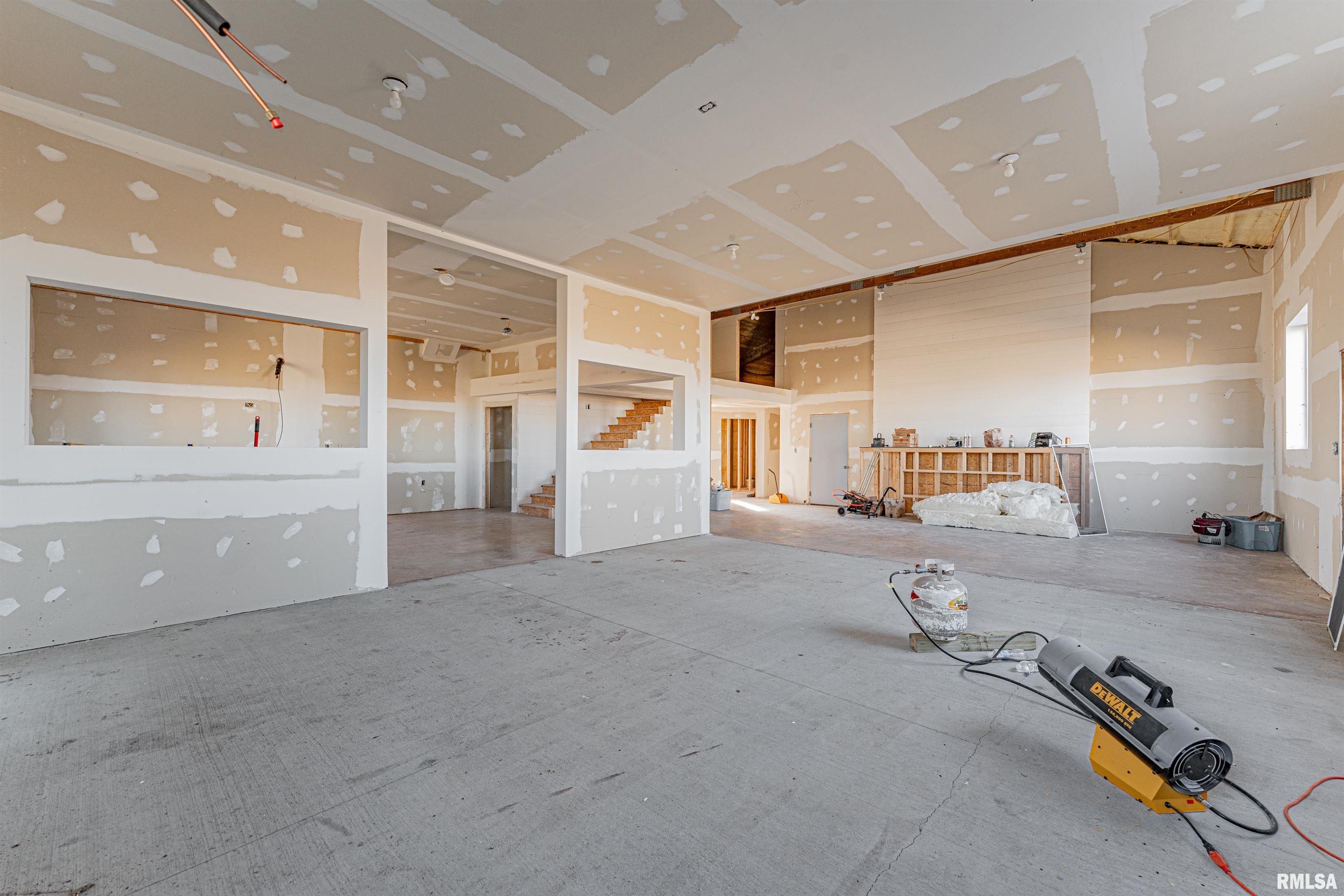 1247 480th Street Mount Pulaski, IL 62548 - Photo 10 of 33