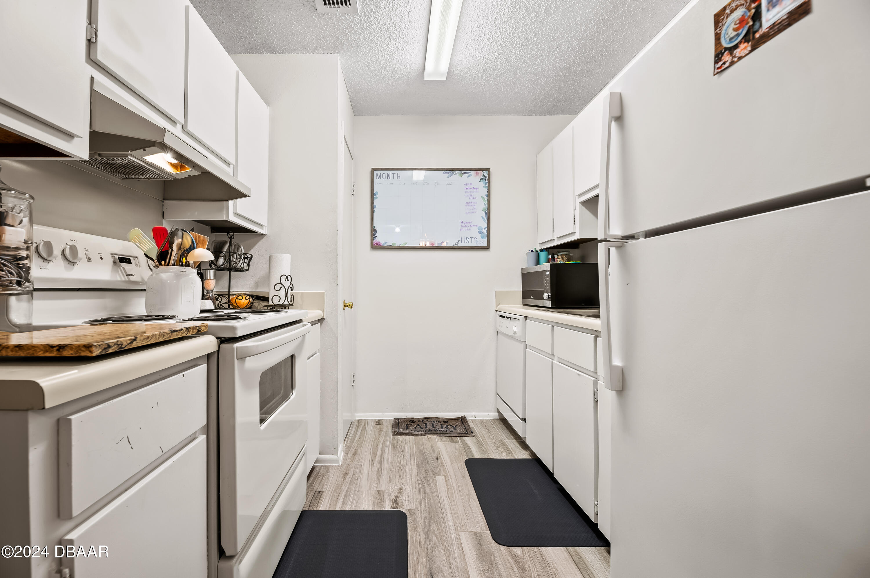 1600 Big Tree Road, Unit I8 Daytona Beach, FL 32119 - Photo 10 of 30 DSC_3814