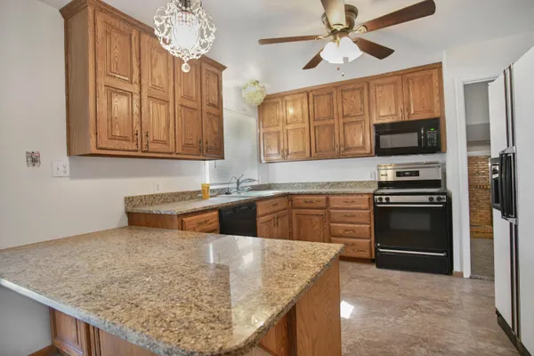 $159,000 | 137 Detroit Avenue, Levelland, TX 79336