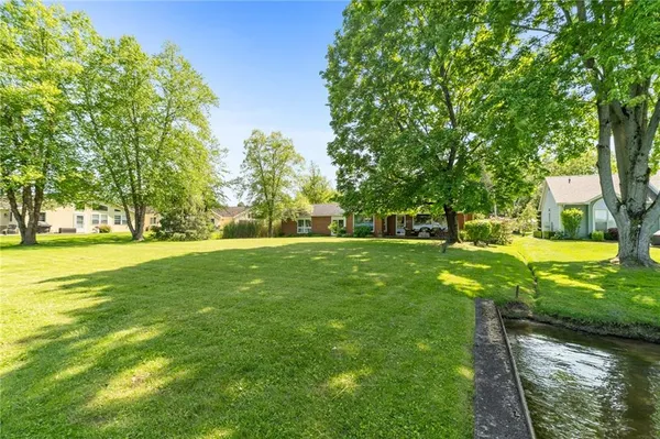 $989,900 | 10756 Aldina Drive, Conneaut Lake, PA 16316