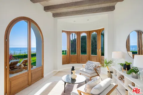 $11,499,000 | 32804 Pacific Coast Highway, Malibu, CA 90265