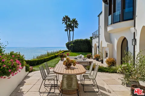 $11,499,000 | 32804 Pacific Coast Highway, Malibu, CA 90265