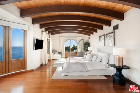 $11,499,000 | 32804 Pacific Coast Highway, Malibu, CA 90265