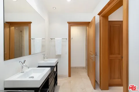 $11,499,000 | 32804 Pacific Coast Highway, Malibu, CA 90265