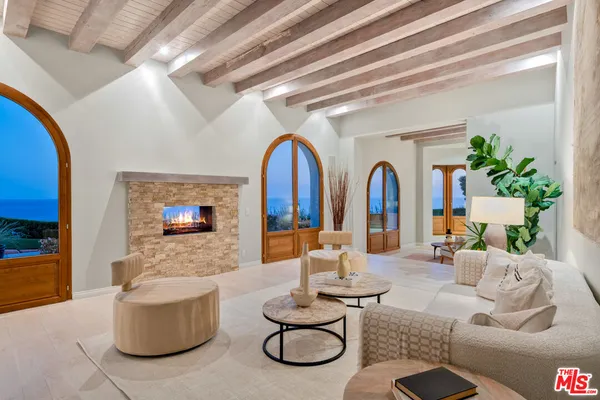 $11,499,000 | 32804 Pacific Coast Highway, Malibu, CA 90265