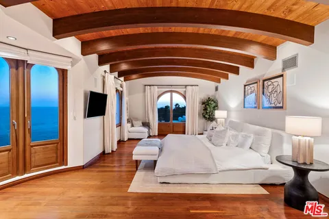 $11,499,000 | 32804 Pacific Coast Highway, Malibu, CA 90265