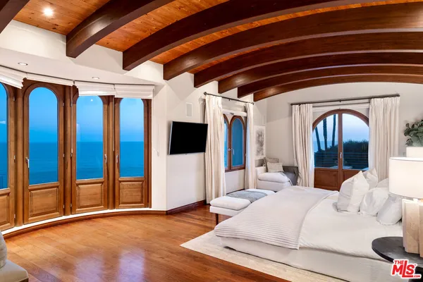 $11,499,000 | 32804 Pacific Coast Highway, Malibu, CA 90265