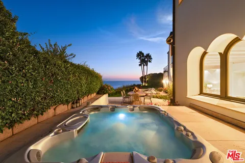 $11,499,000 | 32804 Pacific Coast Highway, Malibu, CA 90265