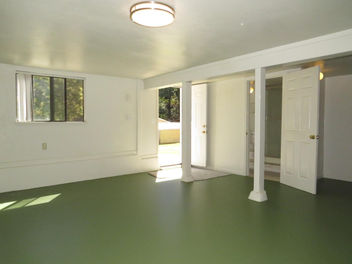 19245 Geisendorfer Road Applegate, CA 95703 - Photo 26 of 59 Downstairs bonus room with a full bath and 2 closets - 420 SF