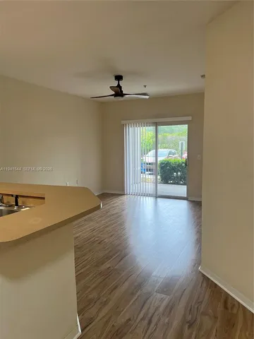 $1,500 | 8201 Claire Ann Drive, Unit 102, Orlando, FL 32825