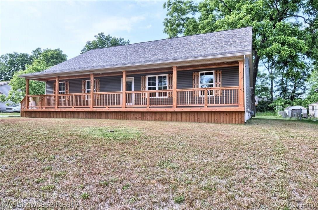 554 Snyder Road Highland, MI 48357 - Photo 2 of 32 Front_2nd_View.jpg