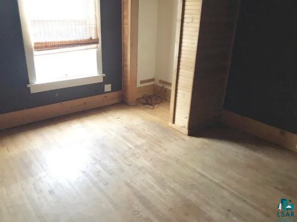 $134,900 | 517 North 22nd Avenue West, Duluth, MN 55806