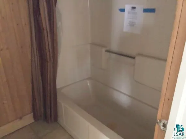 $134,900 | 517 North 22nd Avenue West, Duluth, MN 55806