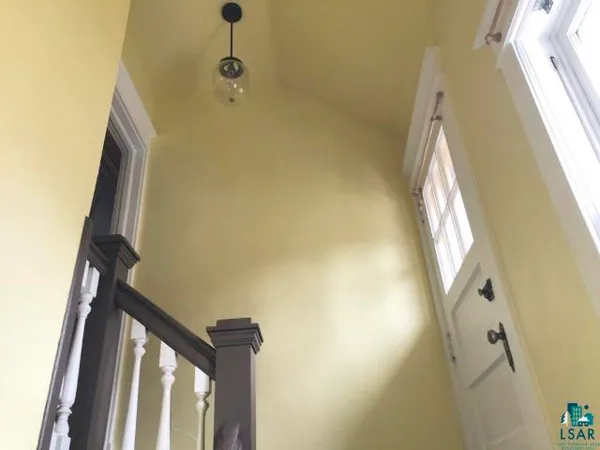 $134,900 | 517 North 22nd Avenue West, Duluth, MN 55806