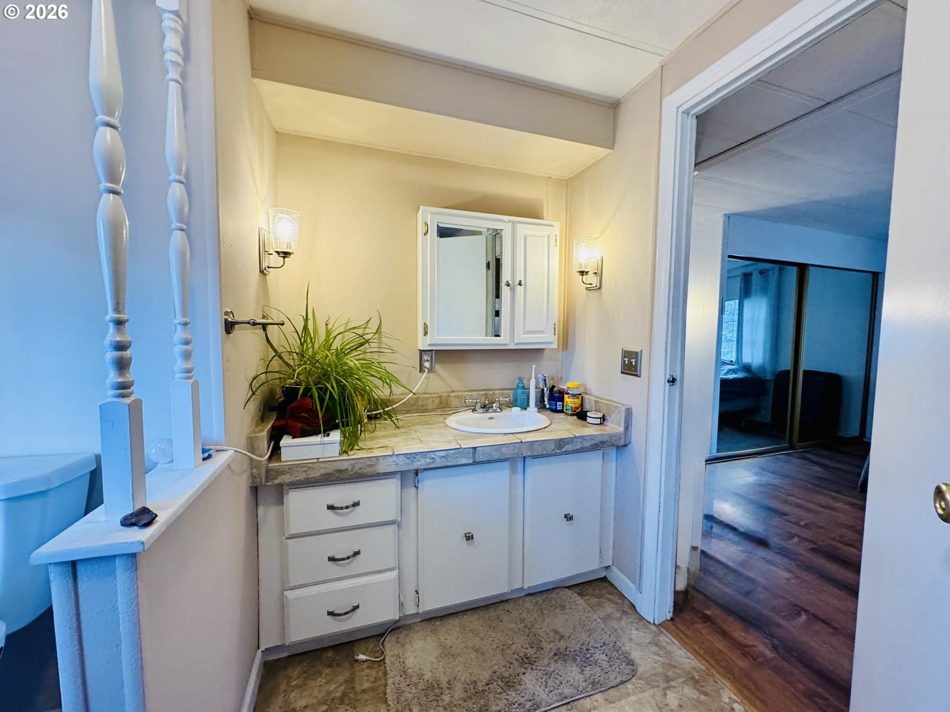 1020 South 2nd Street Union, OR 97883 - Photo 17 of 37 a view of a hallway view with wooden floor and staircase