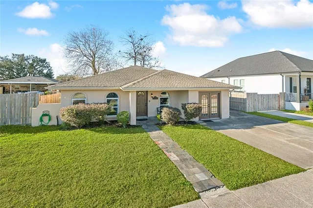 $200,000 | 3408 Lyndell Drive, Chalmette, LA 70043