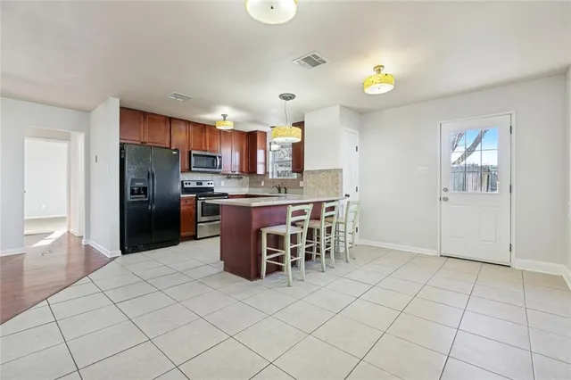 $200,000 | 3408 Lyndell Drive, Chalmette, LA 70043