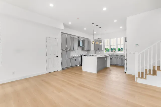 $939,000 | 409 San Luis Avenue, Watsonville, CA 95076