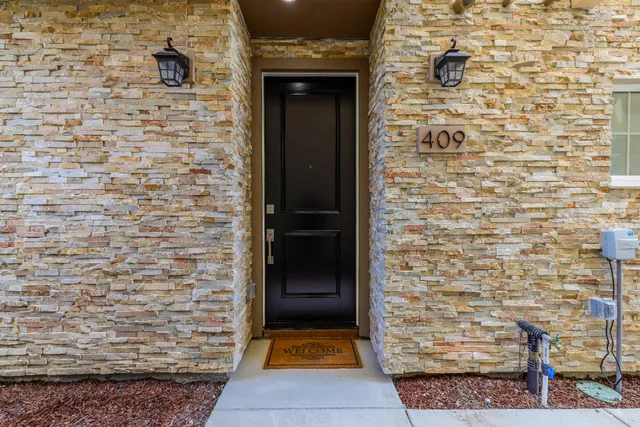 $939,000 | 409 San Luis Avenue, Watsonville, CA 95076