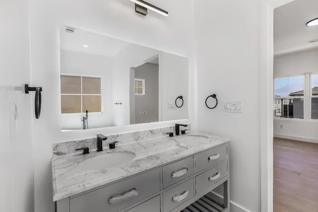 $939,000 | 409 San Luis Avenue, Watsonville, CA 95076