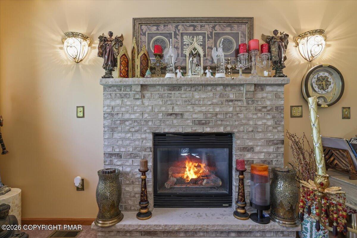 100 Comanche Pines Road Effort, PA 18330 - Photo 8 of 57 08-RBP50289