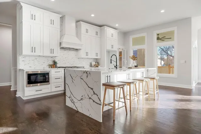 $1,224,900 | 2803 West 73rd Terrace, Prairie Village, KS 66208