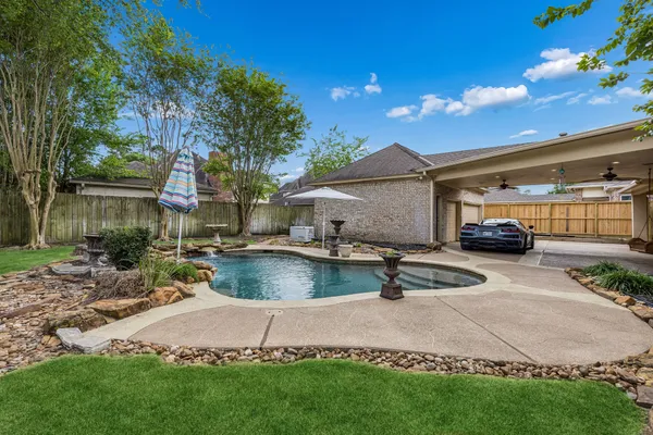 $525,000 | 6215 Lacoste Love Court, Spring, TX 77379