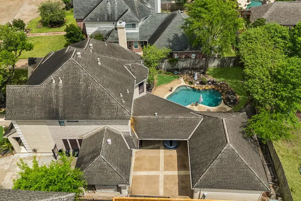 $525,000 | 6215 Lacoste Love Court, Spring, TX 77379