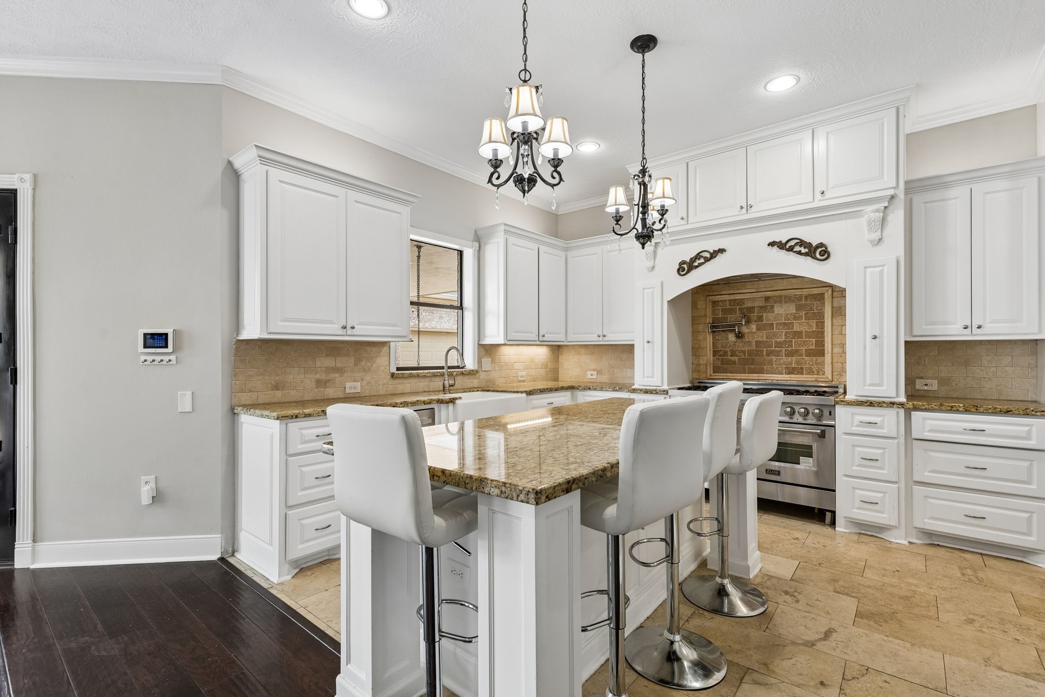 6215 Lacoste Love Court Spring, TX 77379 - Photo 5 of 26