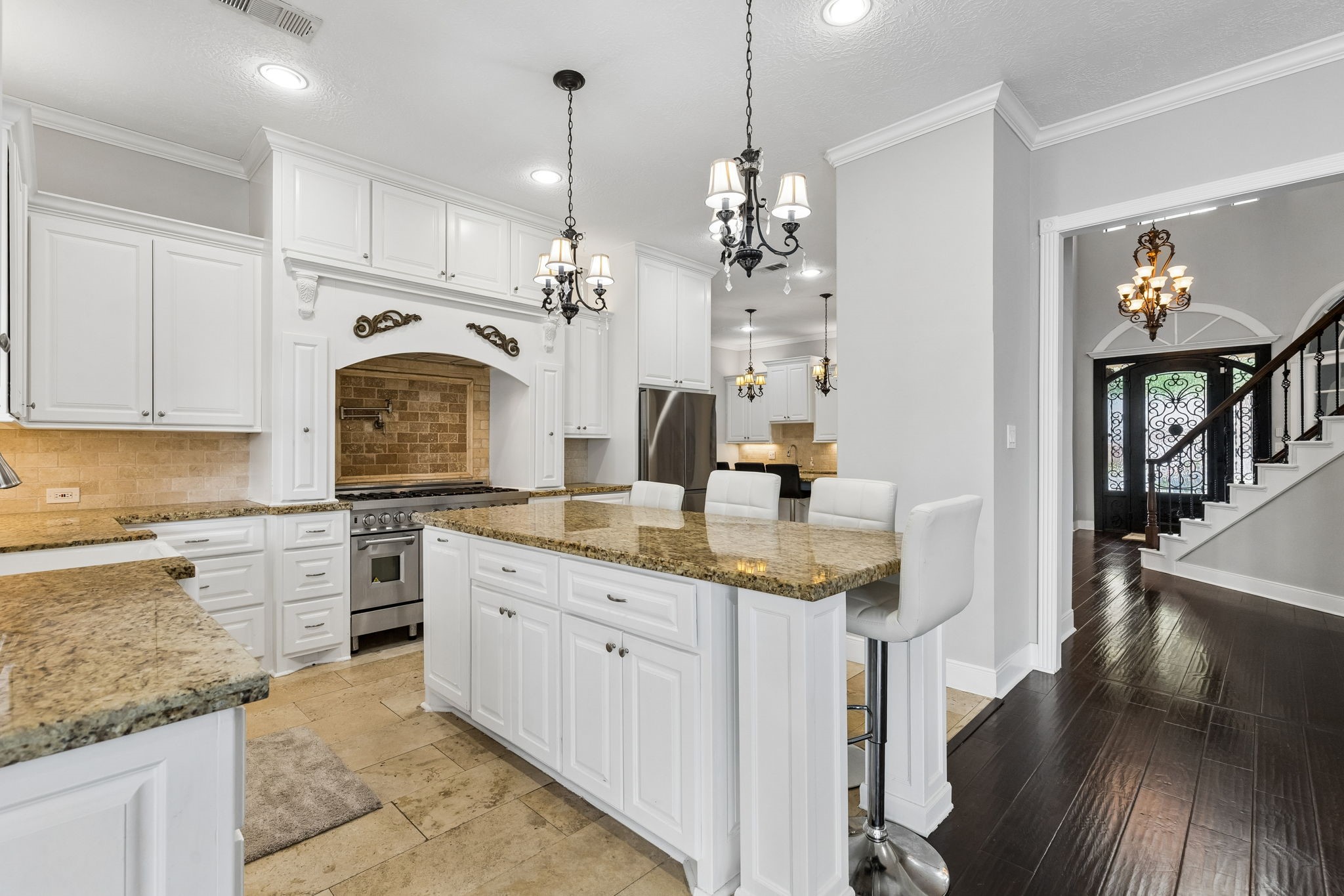 6215 Lacoste Love Court Spring, TX 77379 - Photo 6 of 26