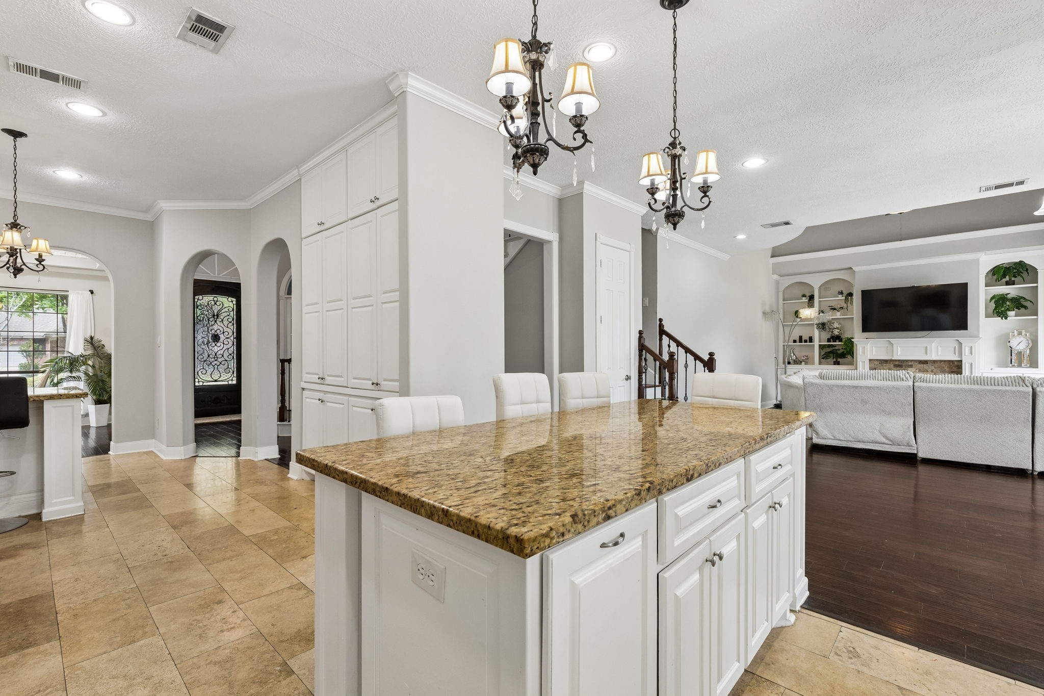 6215 Lacoste Love Court Spring, TX 77379 - Photo 8 of 26