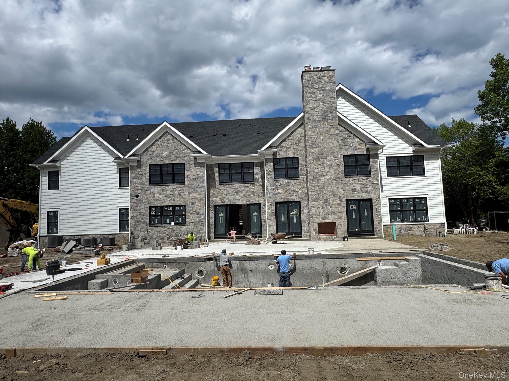 15 Stone Bridge Road Purchase, NY 10577 - Photo 2 of 10
