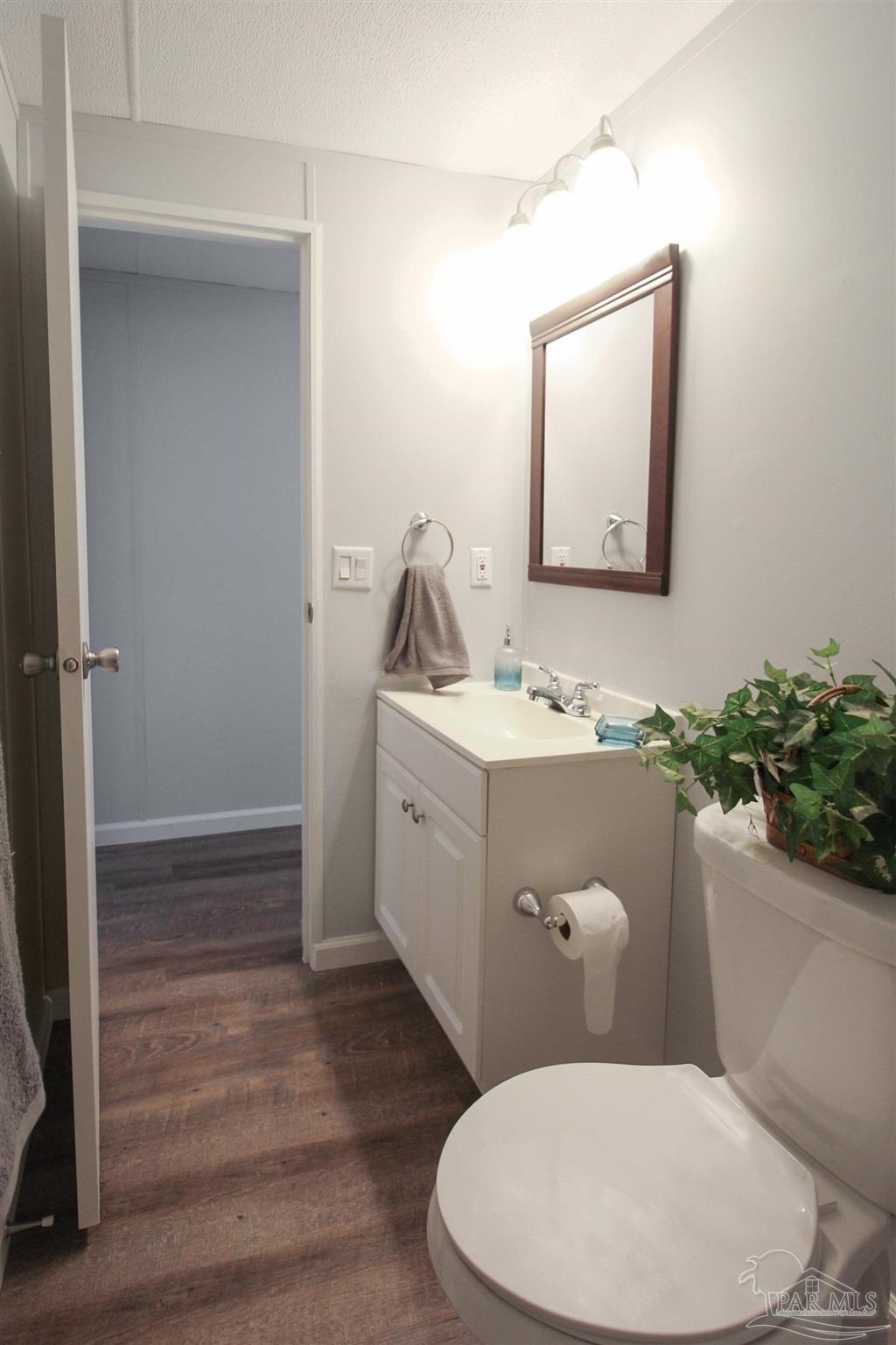 5740 Turkey Road Pensacola, FL 32526 - Photo 6 of 15 Gallery Image 6